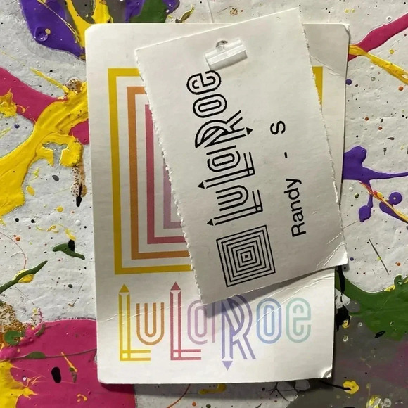 NWT LuLaRoe Randy Top (3/4 Sleeves) - Picture 2 of 3